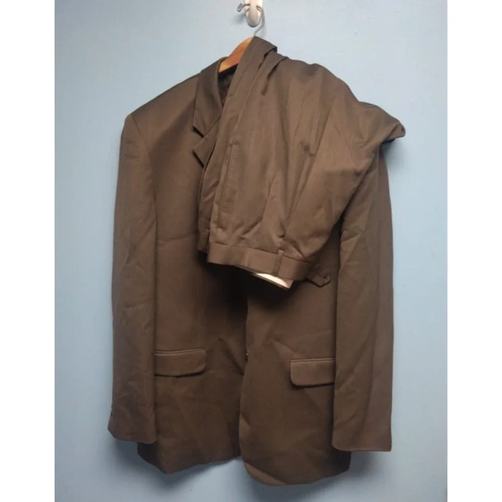 Albert Nipon 2 Piece Suit Mens 40L pant 38x33L Solid Brown Three Button